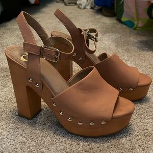 Gianni Bini heels